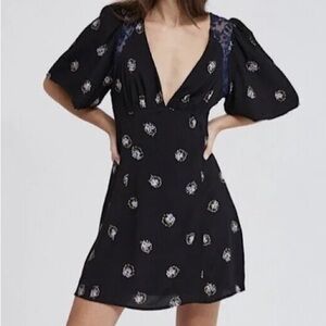 Free People 2 Dress Black Blue Floral Clove Mockingbird Mini Lace Back